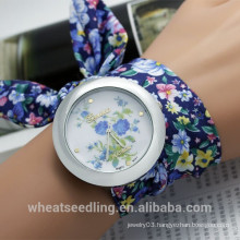 2015 Hot Selling Geneva Flower Print Fabric Wrap Bracelet Watch for Lady